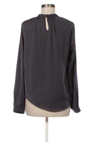 Damen Shirt Cubus, Größe M, Farbe Grau, Preis 10,00 €