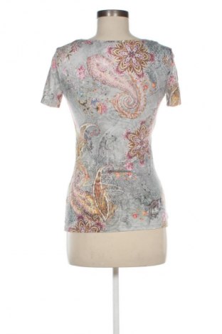 Γυναικεία μπλούζα Dika, Μέγεθος S, Χρώμα Πολύχρωμο, Τιμή 14,00 €