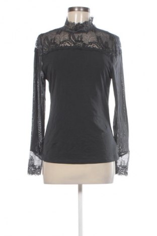 Dámská halenka Drys, Velikost S, Barva Šedá, Cena  169,00 Kč