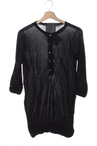 Dámská halenka Es'Givien, Velikost M, Barva Černá, Cena  429,00 Kč