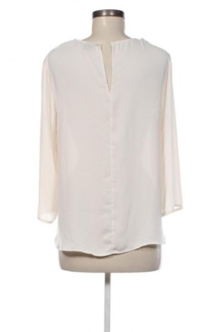 Damen Shirt Gina Tricot, Größe M, Farbe Ecru, Preis 5,99 €