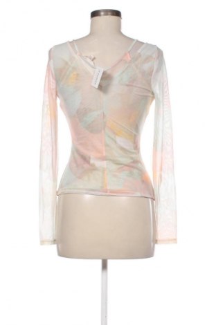 Női blúz Guess, Méret M, Szín Sokszínű, Ár 10 141 Ft