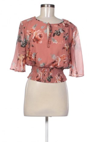 Női blúz Guess, Méret M, Szín Sokszínű, Ár 10 331 Ft