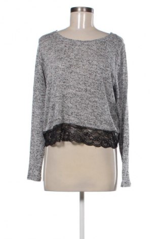 Női blúz H&M Divided, Méret M, Szín Szürke, Ár 4 042 Ft