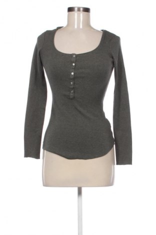 Дамска блуза H&M L.O.G.G., Размер XS, Цвят Сив, Цена 10,00 €