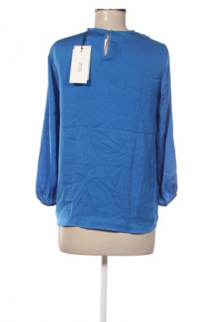 Dámská halenka In Wear, Velikost XS, Barva Modrá, Cena  1 649,00 Kč