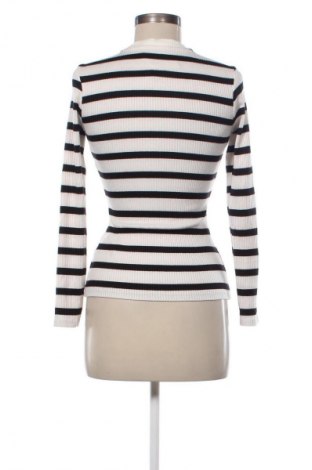 Bluzka damska Mohito, Rozmiar XS, Kolor Kolorowy, Cena 52,42 zł