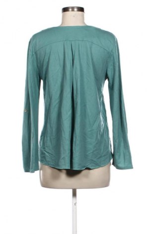 Damen Shirt NEW COLLECTION, Größe M, Farbe Grün, Preis 17,46 €