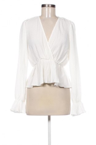 Дамска блуза Nelly, Размер M, Цвят Бял, Цена 17,35 €