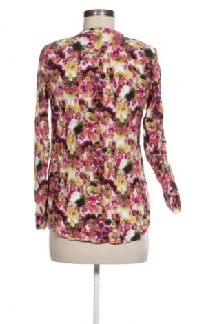 Damen Shirt ONLY, Größe XS, Farbe Mehrfarbig, Preis 10,23 €