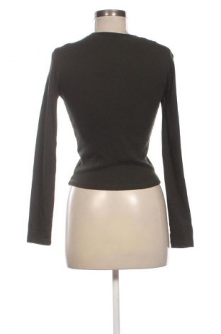 Дамска блуза Pigalle, Размер M, Цвят Зелен, Цена 3,06 €