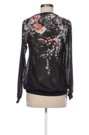 Дамска блуза Please, Размер S, Цвят Многоцветен, Цена 24,56 €