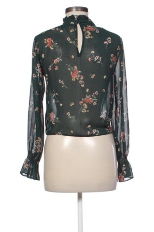 Γυναικεία μπλούζα Primark, Μέγεθος M, Χρώμα Πολύχρωμο, Τιμή 10,00 €