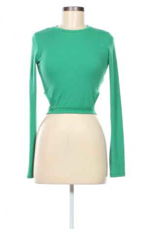 Damen Shirt Pull&Bear, Größe L, Farbe Grün, Preis 5,99 €
