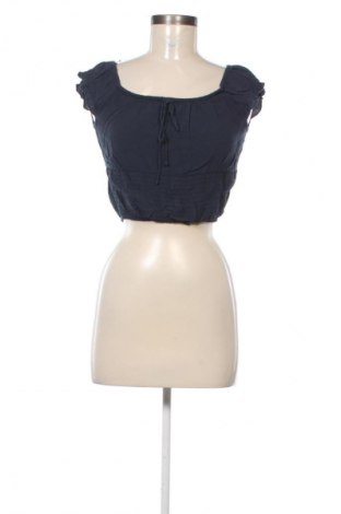 Дамска блуза Pull&Bear, Размер S, Цвят Син, Цена 4,60 €