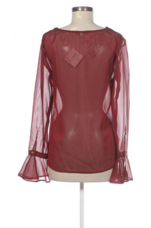 Dámská halenka Rinascimento, Velikost L, Barva Červená, Cena  709,00 Kč