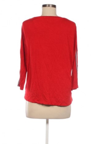 Damen Shirt Stradivarius, Größe L, Farbe Rot, Preis 9,70 €