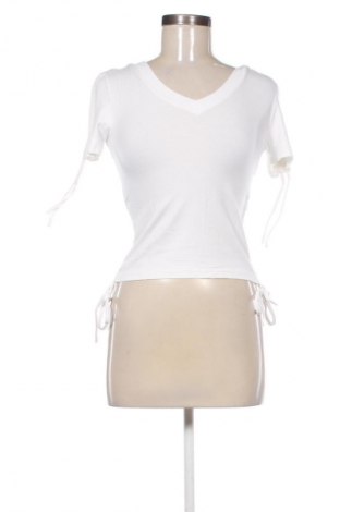 Дамска блуза Unbranded, Размер S, Цвят Бял, Цена 9,71 €