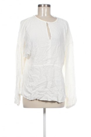 Damen Shirt United Colors Of Benetton, Größe M, Farbe Weiß, Preis 9,99 €