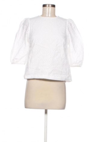 Дамска блуза Vero Moda, Размер XS, Цвят Бял, Цена 3,57 €