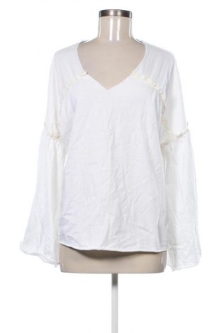 Damen Shirt Wiya, Größe M, Farbe Weiß, Preis € 17,36