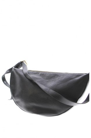 Dámská kabelka  AllSaints, Barva Černá, Cena  2 666,00 Kč