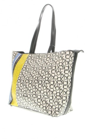 Dámská kabelka  Calvin Klein, Barva Vícebarevné, Cena  2 494,00 Kč