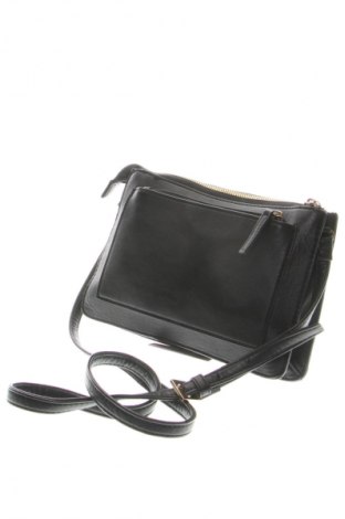 Dámská kabelka  Primark, Barva Černá, Cena  197,00 Kč