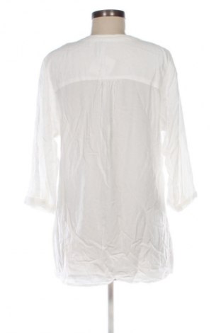 Дамска риза Ever.me by Takko Fashion, Размер M, Цвят Бял, Цена 3,57 €