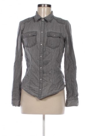 Дамска риза ONLY, Размер M, Цвят Сив, Цена 10,00 €