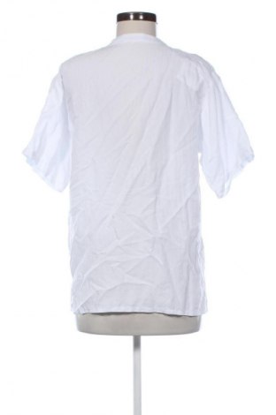 Γυναικείο πουκάμισο Unbranded, Μέγεθος L, Χρώμα Λευκό, Τιμή 12,85 €