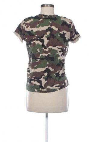 Damski T-shirt Bershka, Rozmiar M, Kolor Kolorowy, Cena 48,23 zł