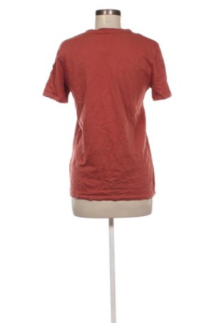 Tricou de femei Calvin Klein Jeans, Mărime XL, Culoare Maro, Preț 104,99 Lei