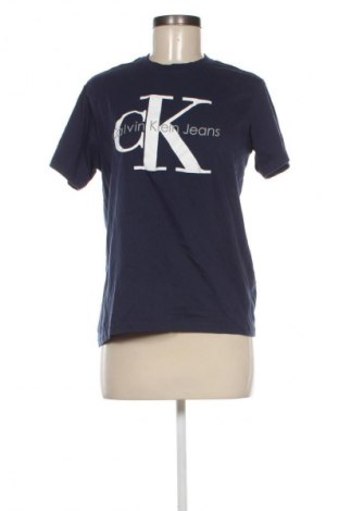 Γυναικείο t-shirt Calvin Klein Jeans, Μέγεθος M, Χρώμα Μπλέ, Τιμή 17,00 €
