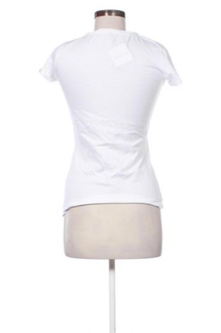 Tricou de femei Colours Of The World, Mărime M, Culoare Alb, Preț 46,92 Lei