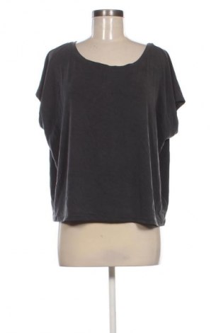 Дамска тениска Express, Размер L, Цвят Сив, Цена 7,66 €