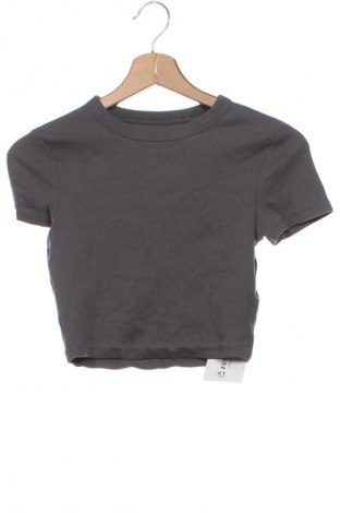 Dámské tričko Fb Sister, Velikost S, Barva Šedá, Cena  149,00 Kč