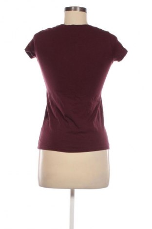 Дамска тениска Fb Sister, Размер XXS, Цвят Червен, Цена 4,60 €