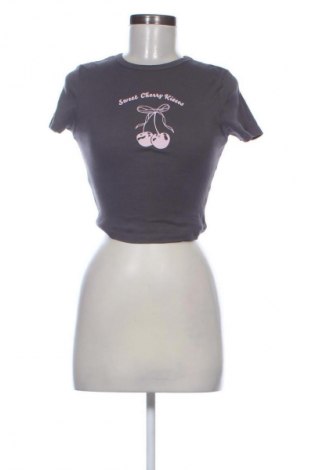 Tricou de femei Fb Sister, Mărime S, Culoare Gri, Preț 31,99 Lei