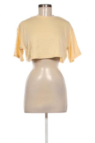 Дамска тениска H&M Divided, Размер S, Цвят Жълт, Цена 4,60 €