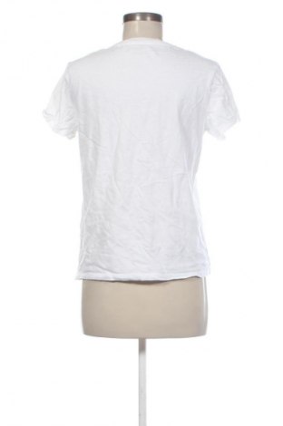 Дамска тениска Levi's, Размер M, Цвят Бял, Цена 13,29 €