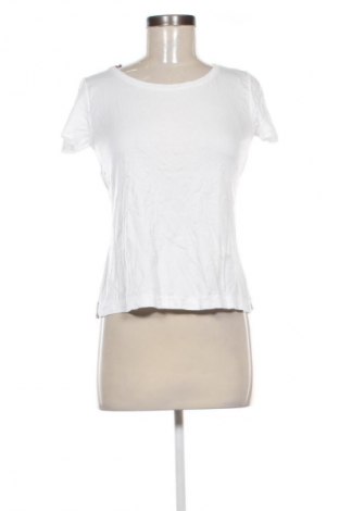 Γυναικείο t-shirt S.Oliver, Μέγεθος XS, Χρώμα Λευκό, Τιμή 7,99 €