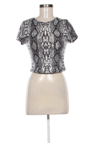 Γυναικείο t-shirt SHEIN, Μέγεθος S, Χρώμα Πολύχρωμο, Τιμή 6,99 €