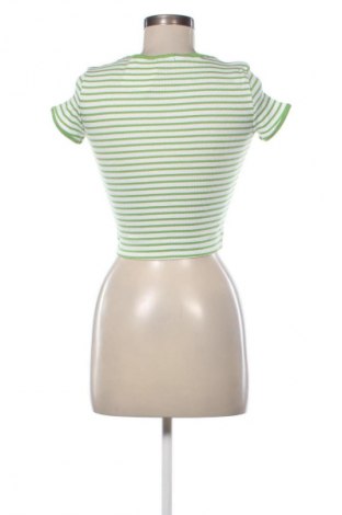 Дамска тениска United Colors Of Benetton, Размер S, Цвят Многоцветен, Цена 21,00 €