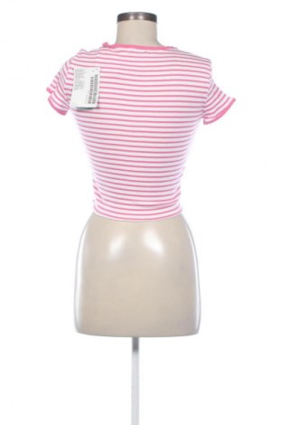 Дамска тениска United Colors Of Benetton, Размер M, Цвят Многоцветен, Цена 21,00 €