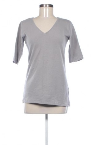 Damen T-Shirt United Colors Of Benetton, Größe L, Farbe Grau, Preis 9,00 €