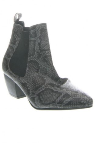 Дамски боти ASOS, Размер 37, Цвят Многоцветен, Цена 71,66 €