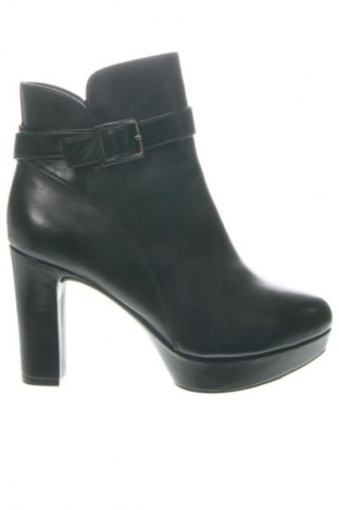 Γυναικεία μποτάκια Alesya, Μέγεθος 39, Χρώμα Μαύρο, Τιμή 135,49 €