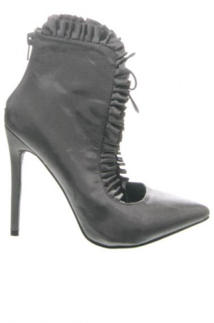 Dámské boty  C'M, Velikost 36, Barva Šedá, Cena  913,00 Kč