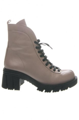 Дамски боти Carlo Fabiani, Размер 38, Цвят Кафяв, Цена 88,00 €